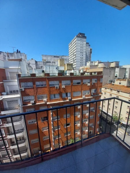 Departamentos, pisos y semipisos en Alquiler para Estudiantes — Belgrano 2200