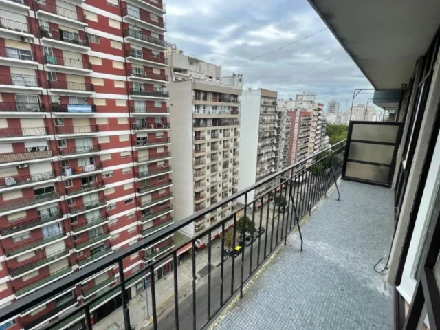 Departamentos, pisos y semipisos en Venta — Sgo del Estero 1500