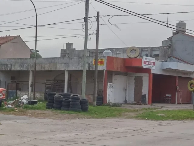 Locales en Venta — ESTRADA Y ESQUIU