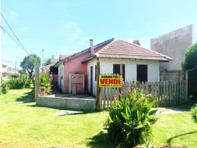 Casas, chalets en Venta — SAGASTIZABAL 4031