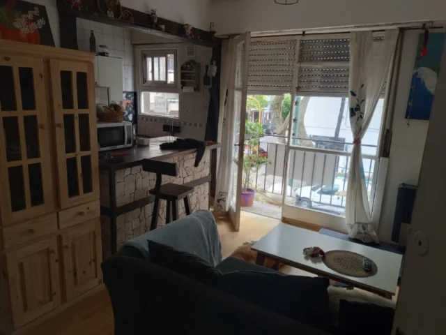 Departamentos, pisos y semipisos en Venta — Sarmiento 2510