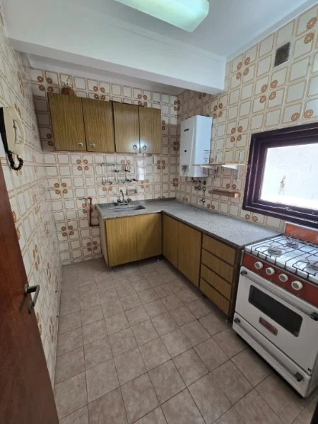 Departamentos, pisos y semipisos en Alquiler — Av. Félix U. Camet 2309