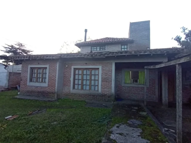 Casas, chalets en Venta — Los Naranjos 3257