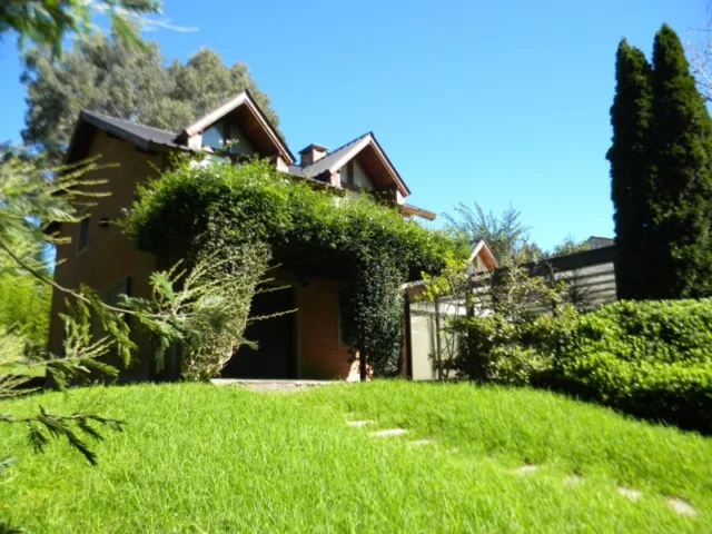 Casas, chalets en Venta — Circuito Gral San Martín