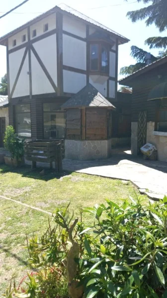 Locales en Venta — Argentina y Bautista