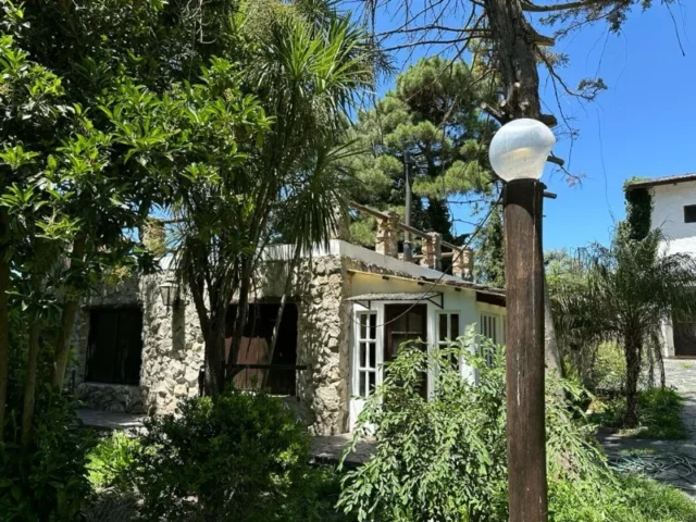 Casas, chalets en Venta — C. Isidoro 159