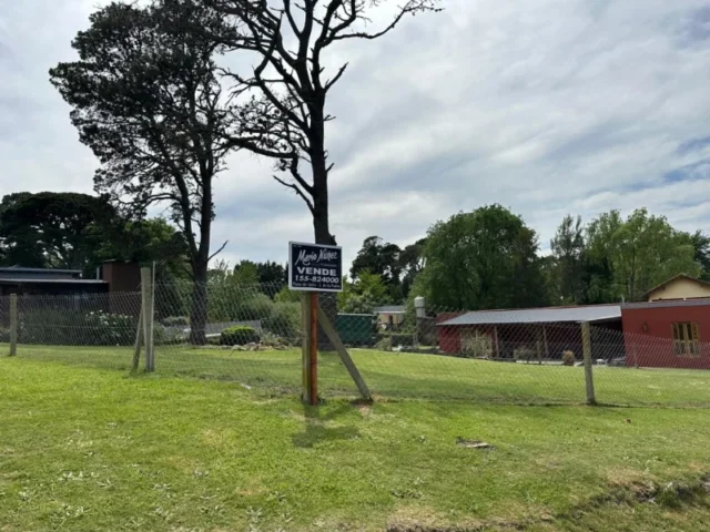 Lotes y terrenos en Venta — Néstor y Marta