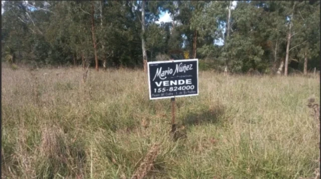 Lotes y terrenos en Venta — Los Mirlos y Ramón Iturroz