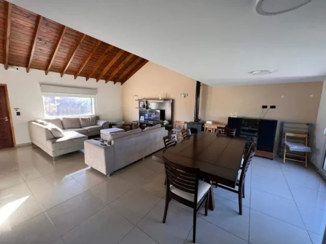 Casas, chalets en Venta — CALLE 499