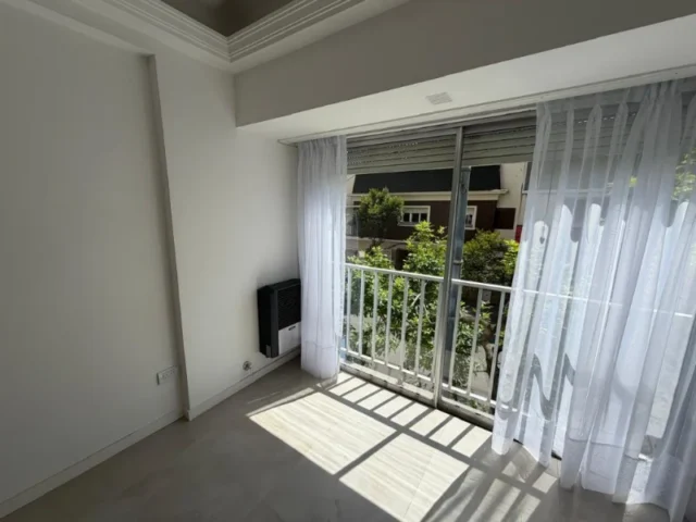 Departamentos, pisos y semipisos en Venta — BELGRANO 2770