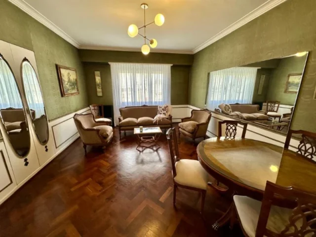 Departamentos, pisos y semipisos en Venta — RIVADAVIA 2456