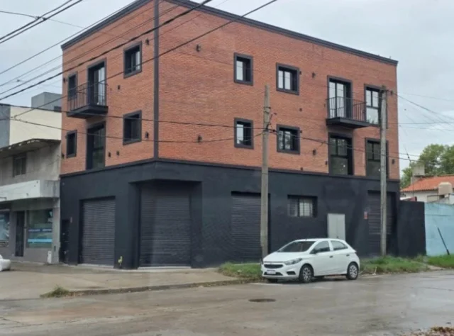 Departamentos, pisos y semipisos en Venta — LIBERTAD Y NEUQUEN