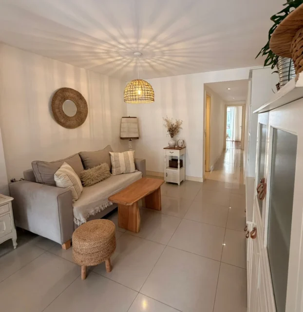 Departamentos, pisos y semipisos en Venta — GASCON 2356