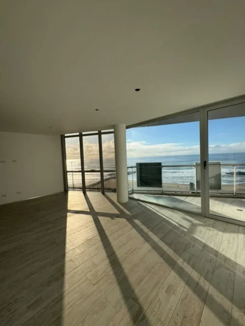 Departamentos, pisos y semipisos en Venta — Bv Maritimo 435