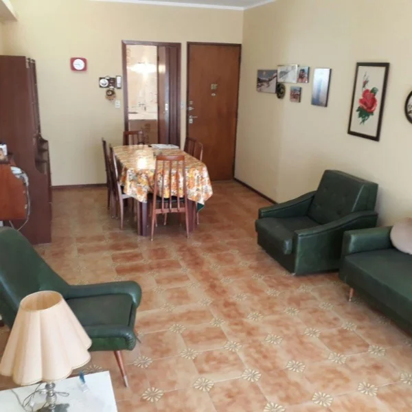Departamentos, pisos y semipisos en Venta — España 316