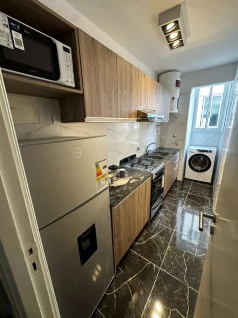 Departamentos, pisos y semipisos en Venta — Santa Fe 1946