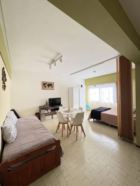 Departamentos, pisos y semipisos en Alquiler Temporario — Independencia 951