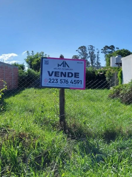 Lotes y terrenos en Venta — Agustin Rodriguez 600
