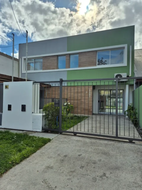 Dúplex en Alquiler — Gregorio Velez 8065