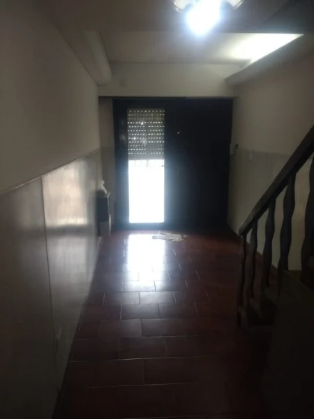Casas, chalets en Alquiler — balcarce 4600