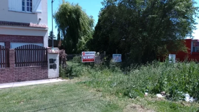 Lotes y terrenos en Venta — Av. Della Paolera 1867