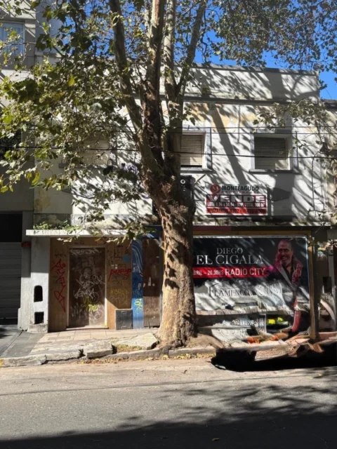 Hotel en Venta — Jujuy 2052