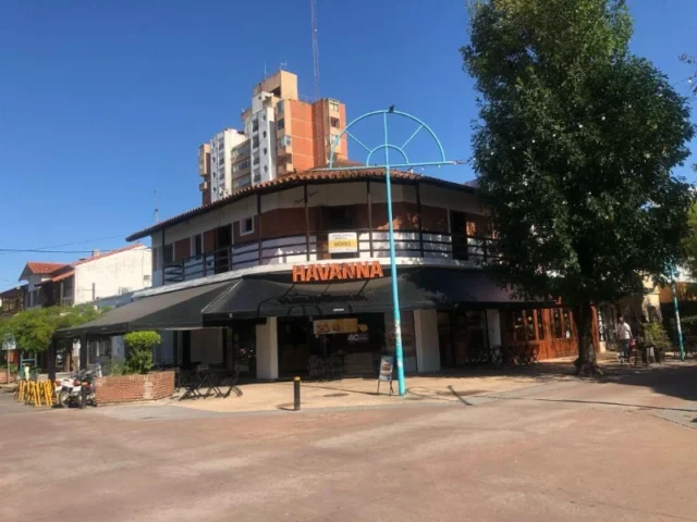 Departamentos, pisos y semipisos en Venta — 9 Julio 1113