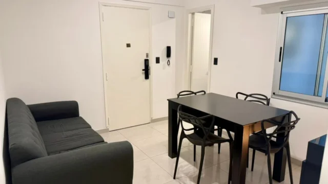 Departamentos, pisos y semipisos en Venta — Colón 2775