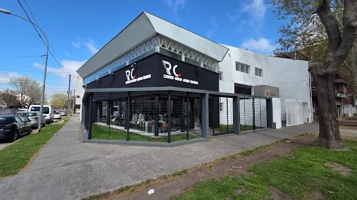 Locales en Venta — Av. Libertad 4812