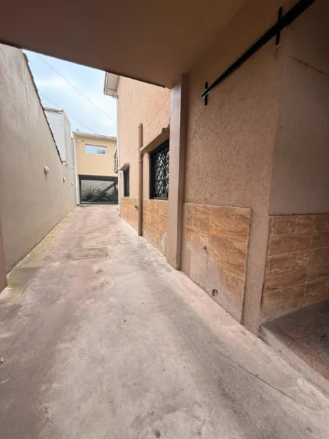 Departamentos, pisos y semipisos en Alquiler — Dorrego 2600