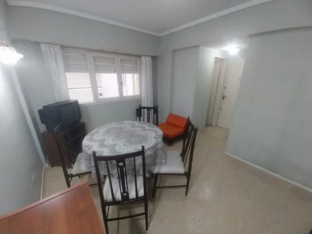 Departamentos, pisos y semipisos en Venta — Colón 2336