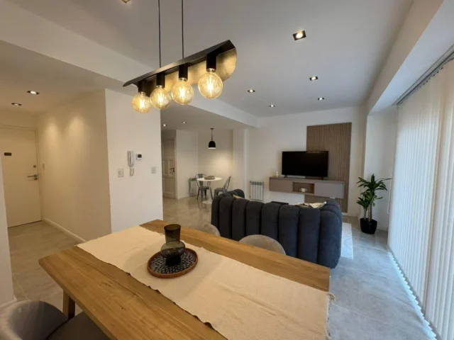 Departamentos, pisos y semipisos en Venta — Corrientes 2244