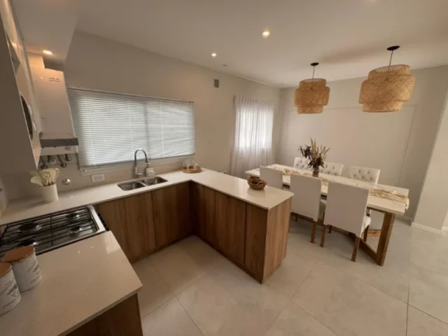 Casas, chalets en Venta — Lamadrid 2732