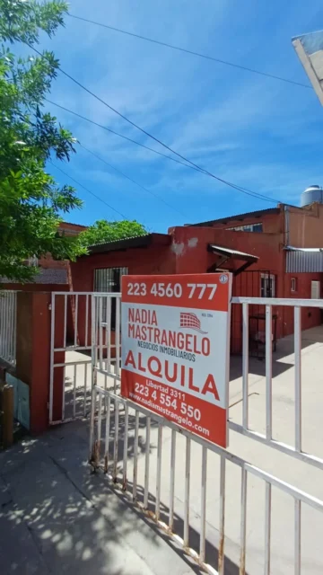 Casas, chalets en Alquiler — luzuriaga 1406