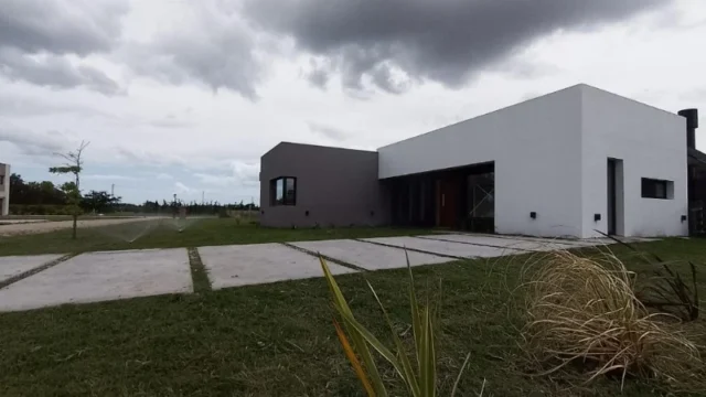 Casas, chalets en Venta — Barrio Haras del Mar. Santa Clara