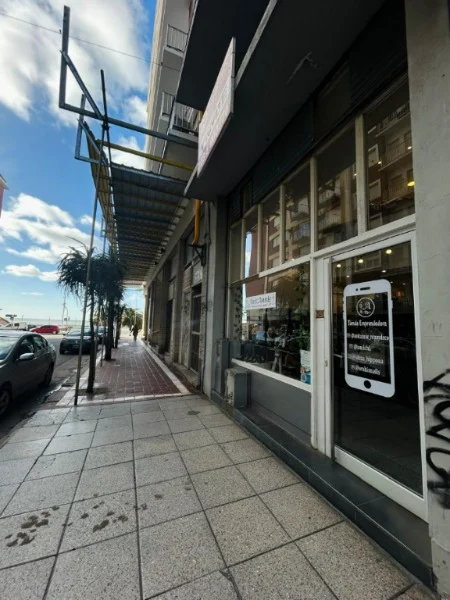 Locales en Venta — Alsina 2100