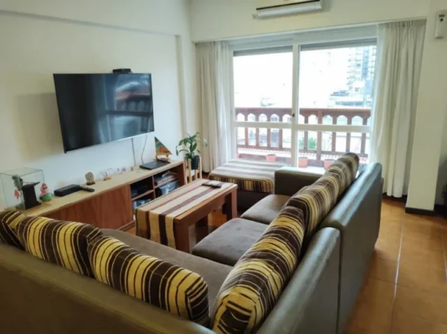 Departamentos, pisos y semipisos en Venta — 25 DE MAYO 3020