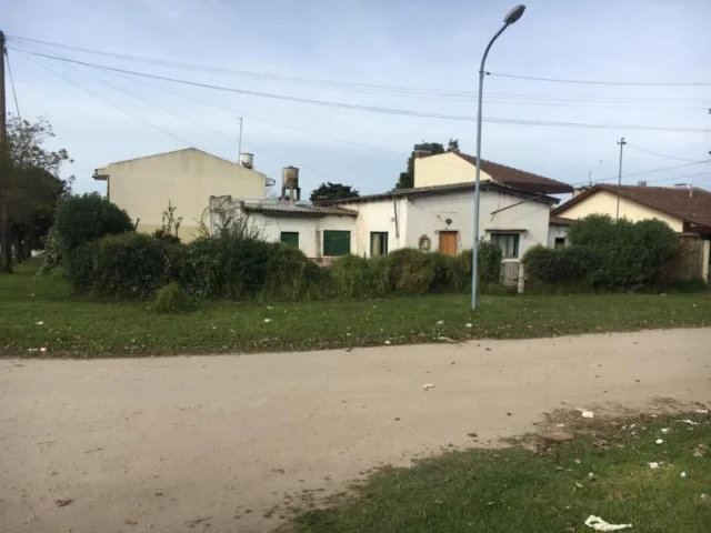 Lotes y terrenos en Venta — MARIANI 7100