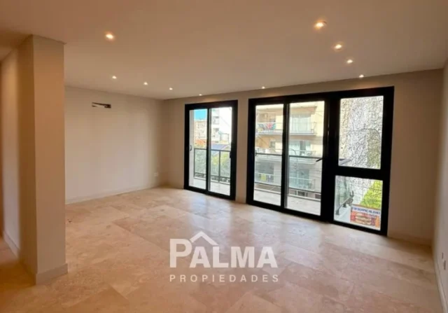 Departamentos, pisos y semipisos en Venta — Alvarado 1500