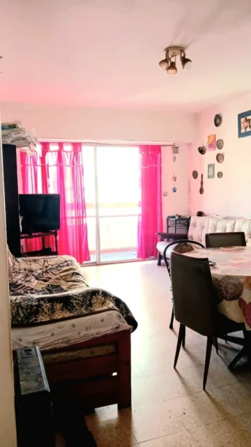 Departamentos, pisos y semipisos en Venta — Lamadrid  al 2200