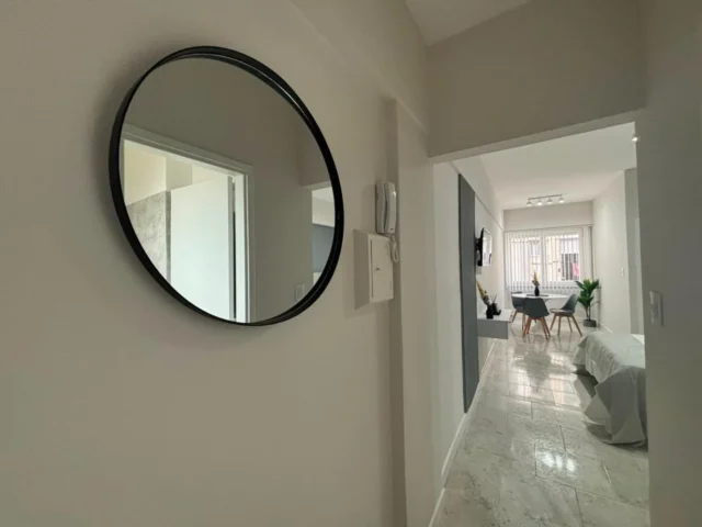 Departamentos, pisos y semipisos en Venta — Moreno al 2200