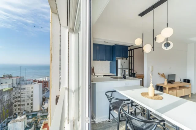Departamentos, pisos y semipisos en Venta — Corrientes y Av Luro
