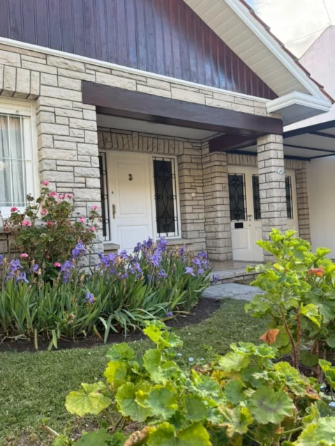 Casas, chalets en Venta — Gascón 600