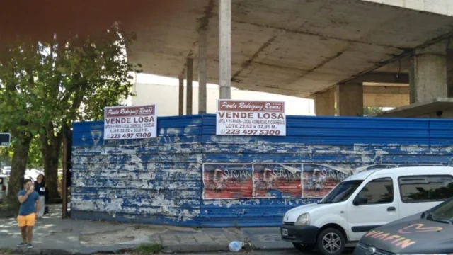 Lotes y terrenos en Venta — Av. Colón 3300