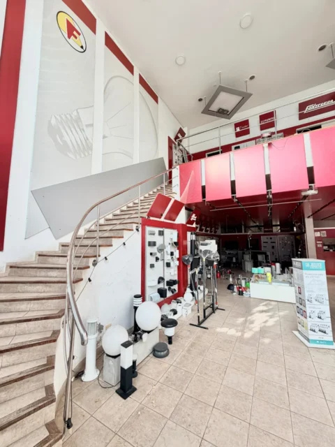 Locales en Venta — Alvarado 3300