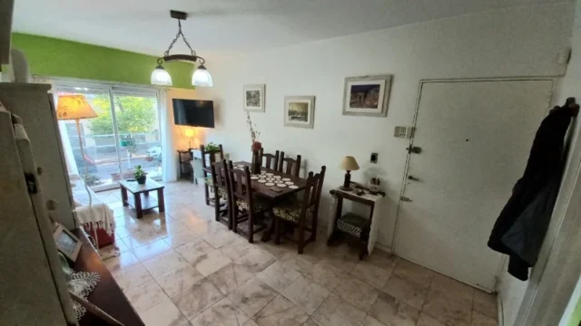 Departamentos, pisos y semipisos en Venta — 9 de Julio 4243