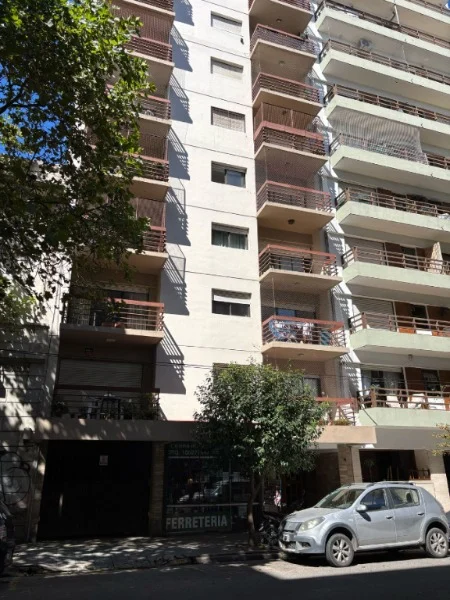 Cocheras y garages en Venta — Catamarca 1264