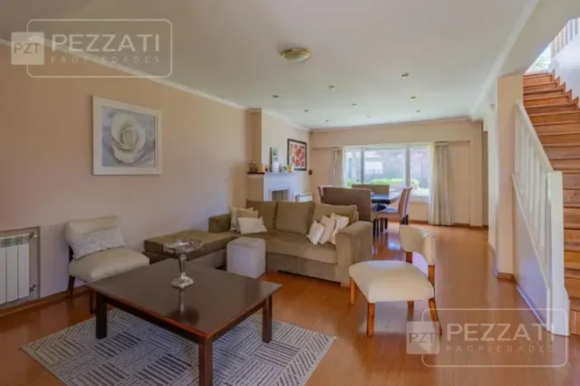 Casas, chalets en Venta — Zona Chauvin
