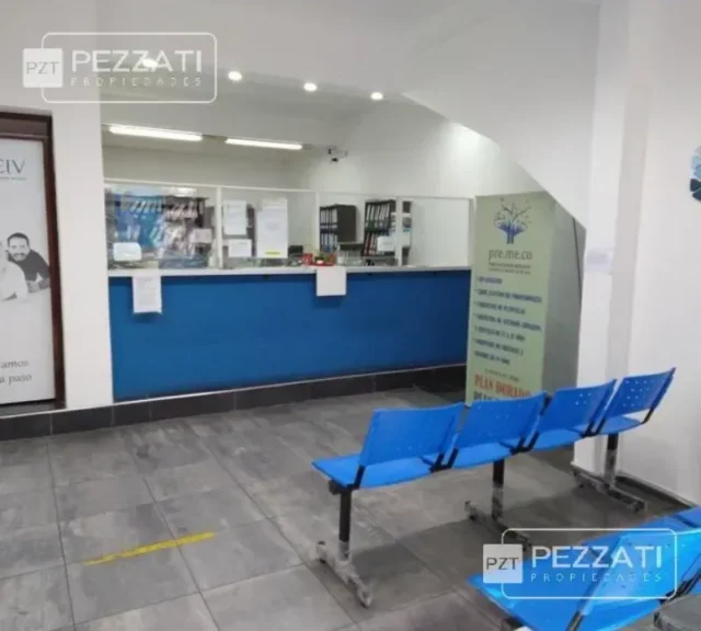 Locales en Venta — Falucho 2900