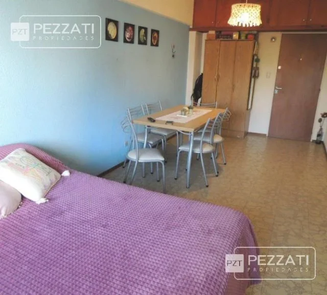 Departamentos, pisos y semipisos en Venta — Alvarado y Alsina